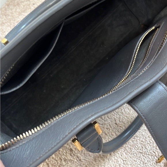 Saint Laurent Monogram Cabas handbag  grey and gold hardware - Picture 6 of 8